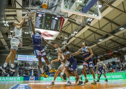 Medipolis SC Jena Eisbaeren Bremerhaven 10102021 00044